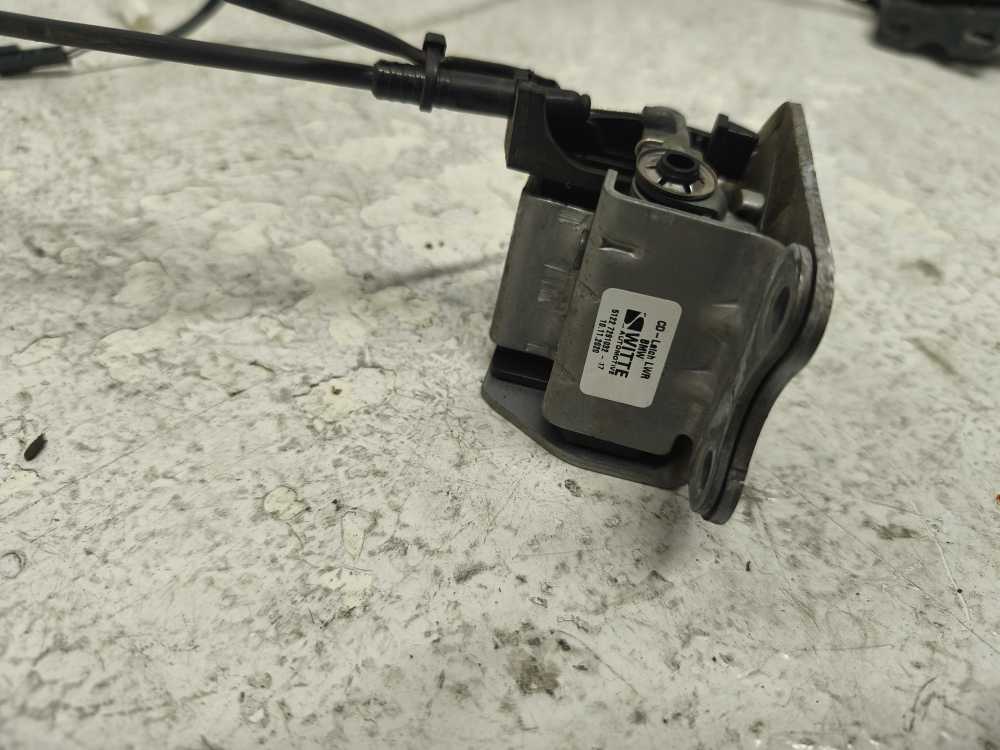 SERRURE DE PORTE ARRIERE DROIT BMW - Vue 2